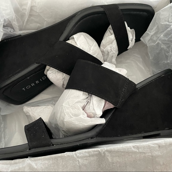 Brand New Sandal Wedges - Picture 2 of 4